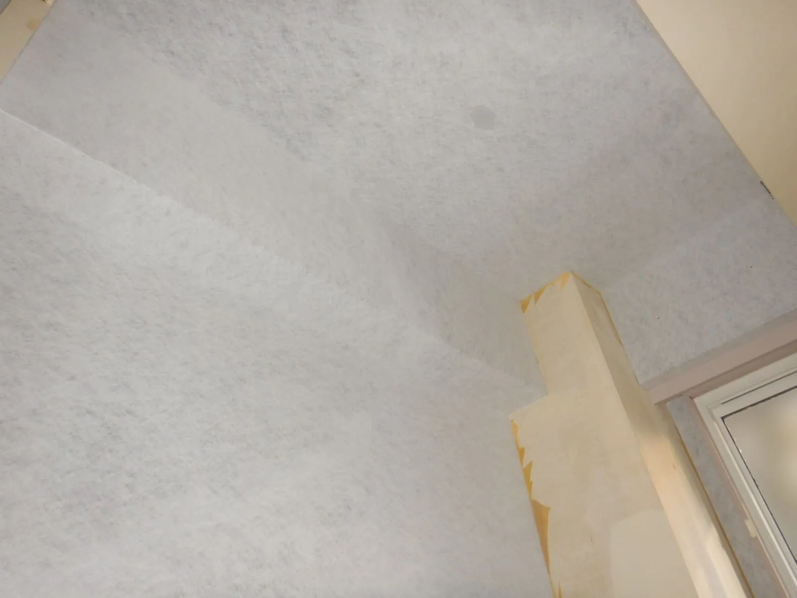 賃貸退去後のカビ「石膏ボード交換」は解決策ではない？｜埼玉・東京で見る現場感