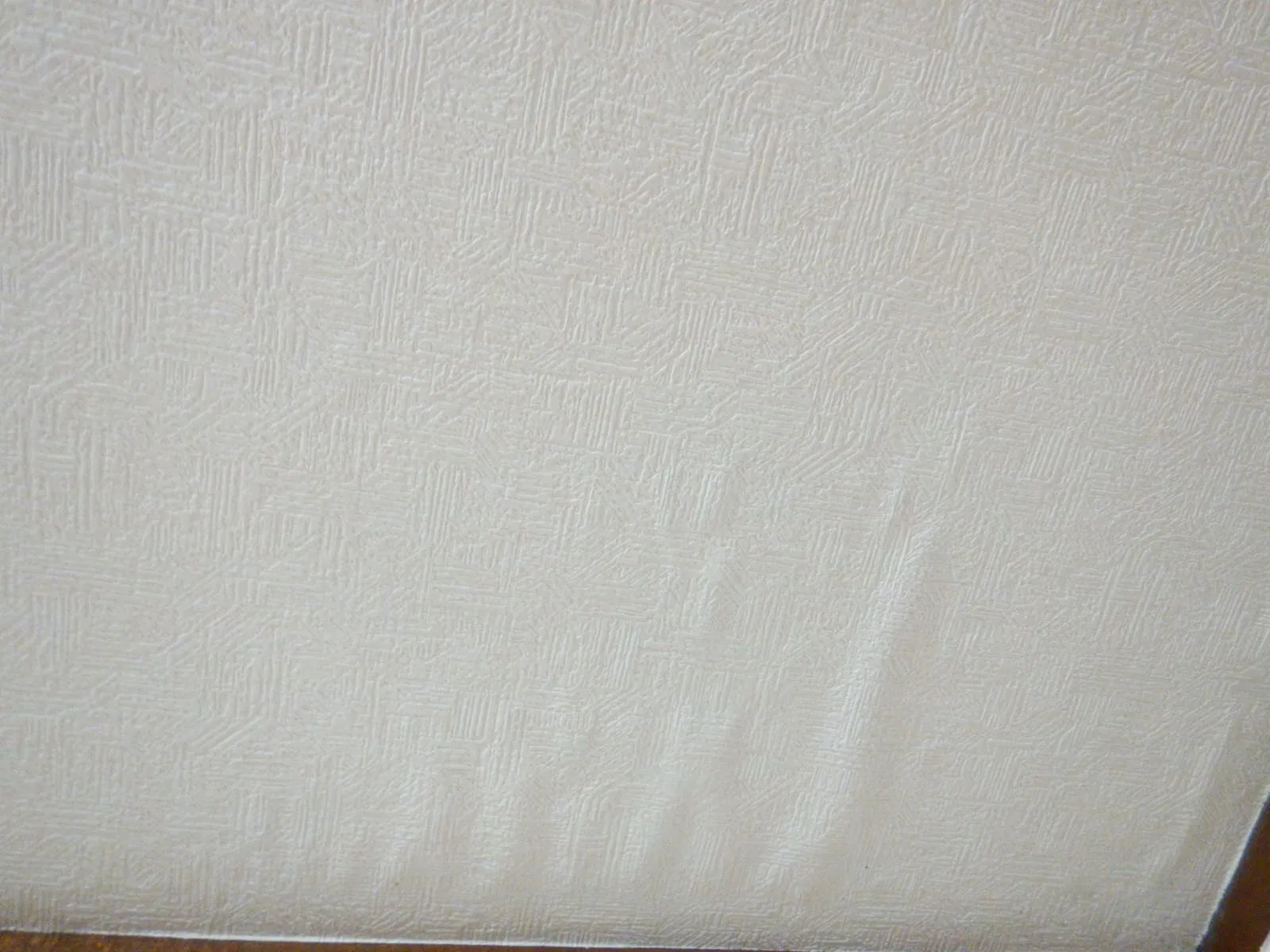 いきなり天井に結露ができた！これって拭けばいいの？