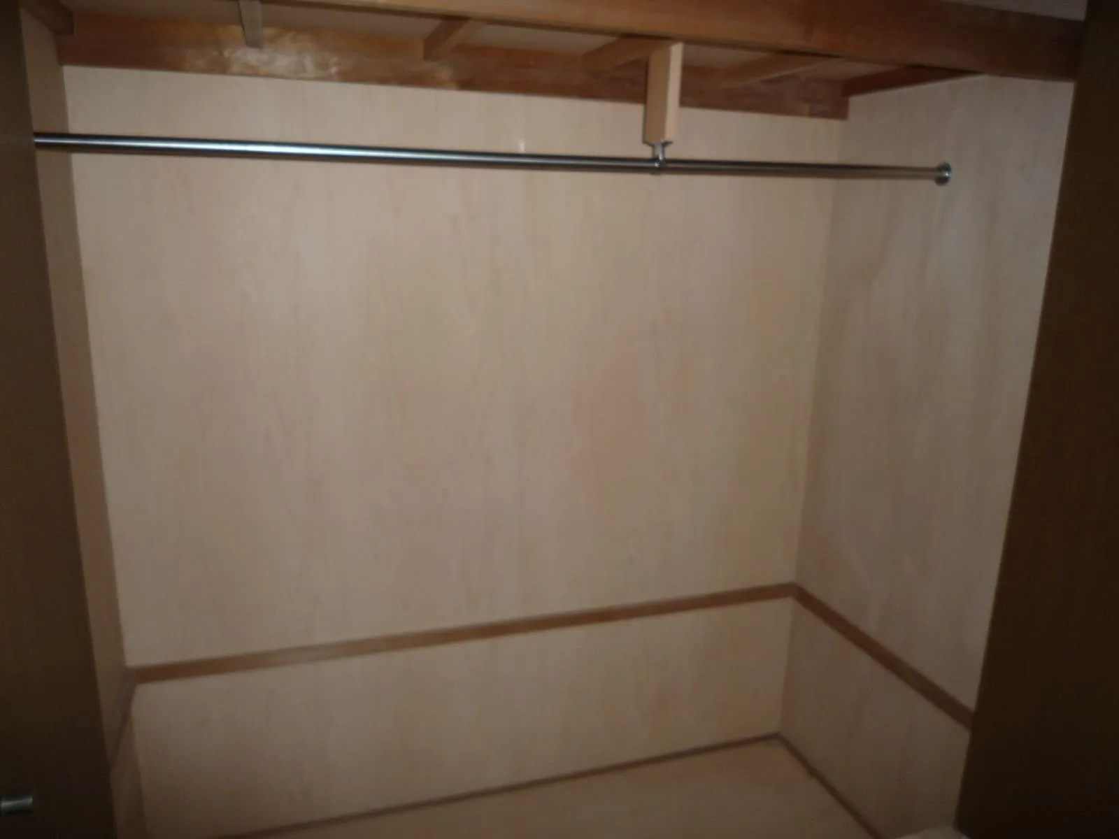 なぜ私の部屋だけカビ臭いの？｜マンションや団地・賃貸で遭遇する問題